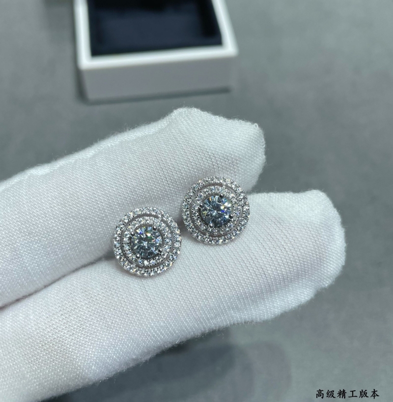 DEBEERS